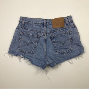 Vintage LEVI'S Jean Shorts Wedgie Fit Jeans Sz 27